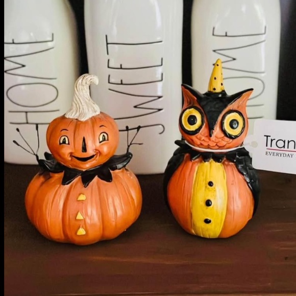 Johanna Parker Set of 2 Mini Figurines - Picture 2 of 2